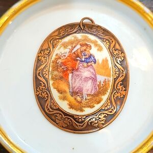 RARE VTG SOLID COPPER‎ CAMEO PENDANT